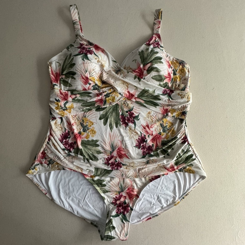 Jantzen Women's Tummy Control Floral Print One Piece Swimsuit Size 22W
